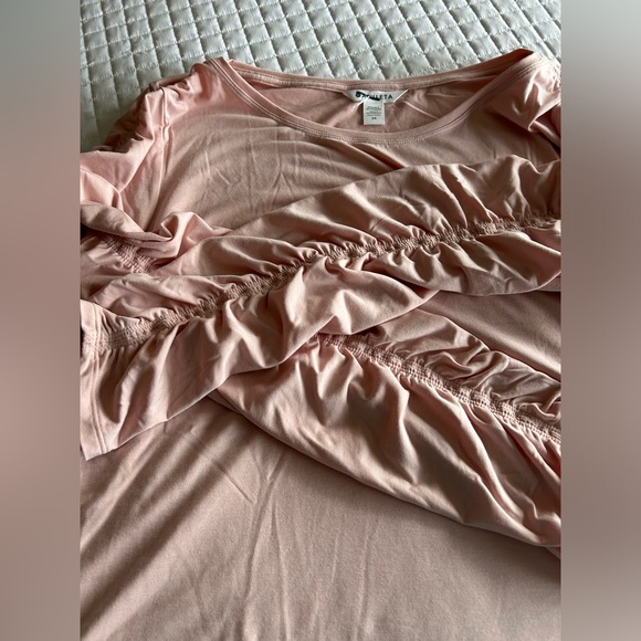 ATH50 Ladies long sleeve dressy blouse long sleeve with elastic to add a little - Picture 4 of 4